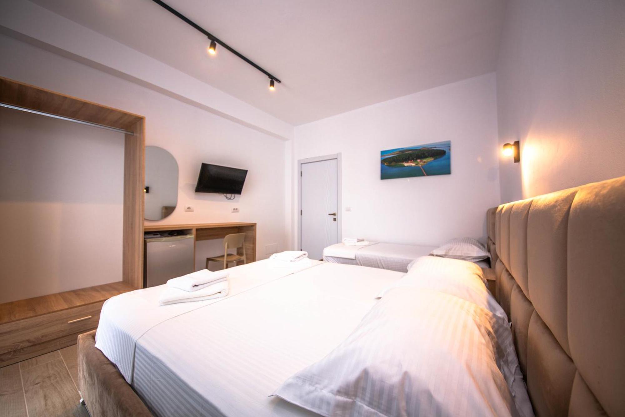 Hotel Perla Ksamil Eksteriør billede