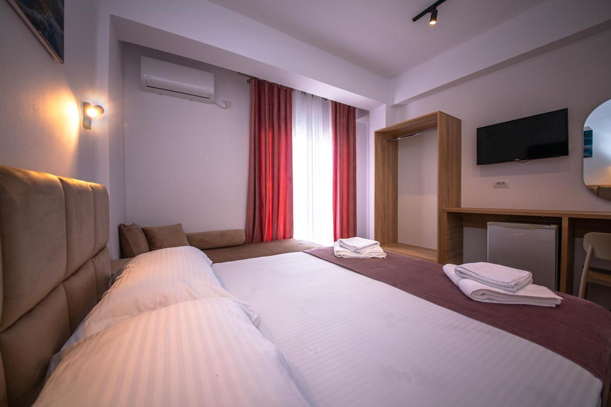 Hotel Perla Ksamil Eksteriør billede