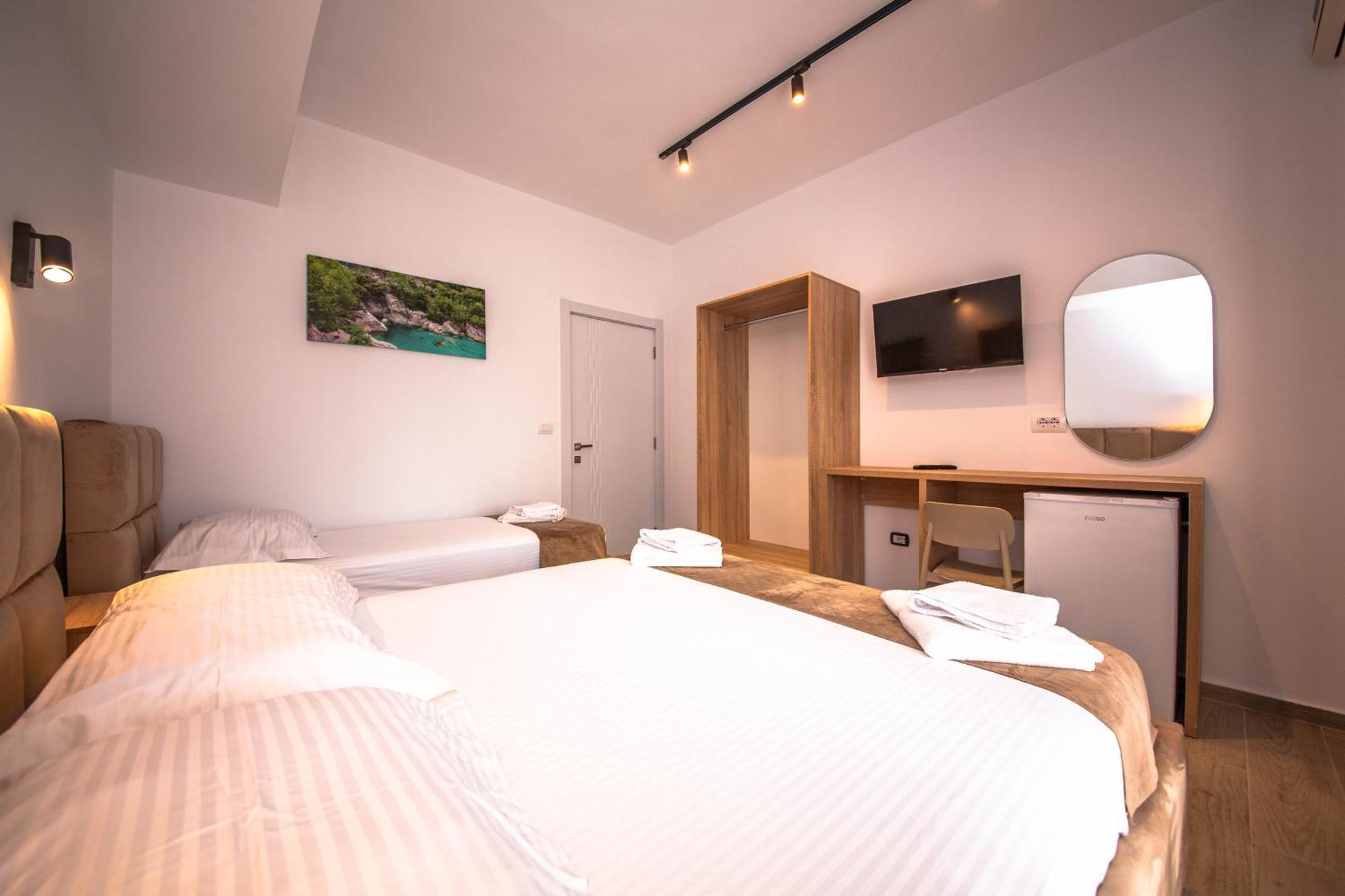 Hotel Perla Ksamil Eksteriør billede