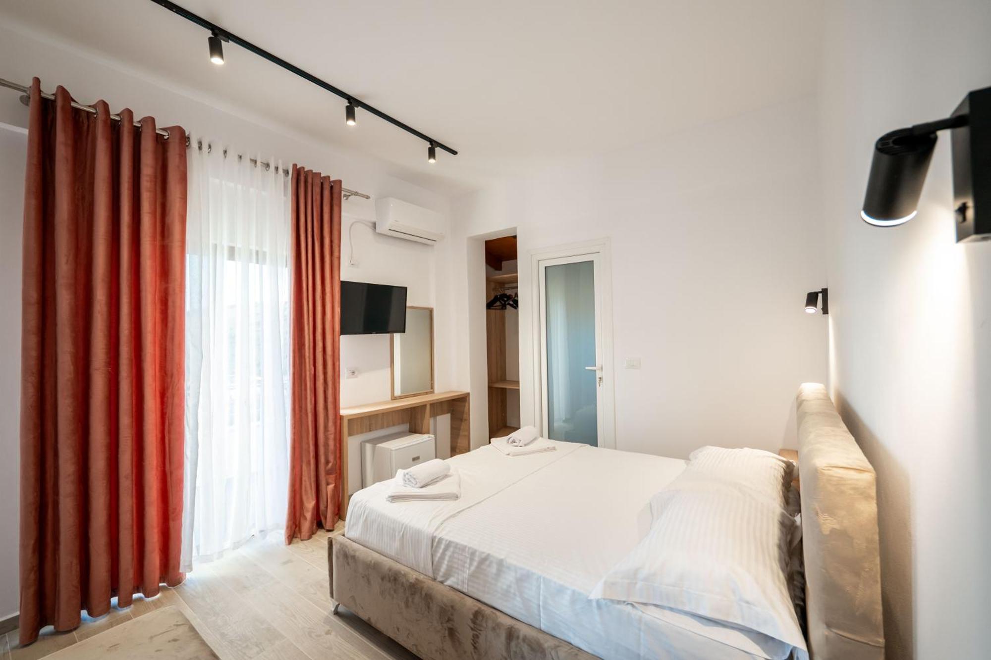 Hotel Perla Ksamil Eksteriør billede