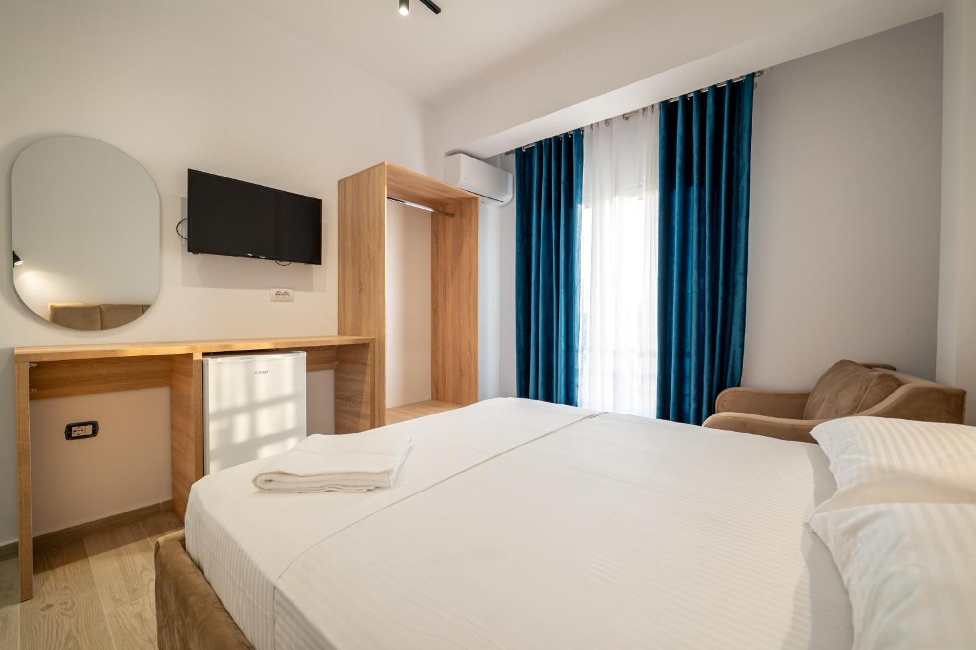 Hotel Perla Ksamil Eksteriør billede